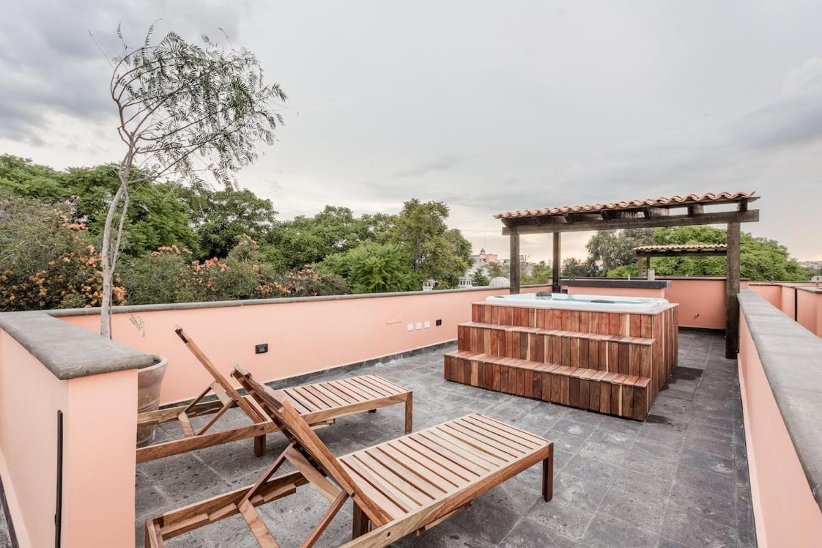 Luxury Apartments In Centro San Miguel De Allende With Rooftop & Jacuzzi Екстериор снимка